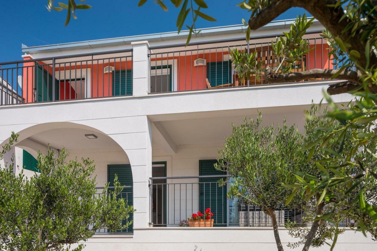 Villa Basic Sevid Exterior foto